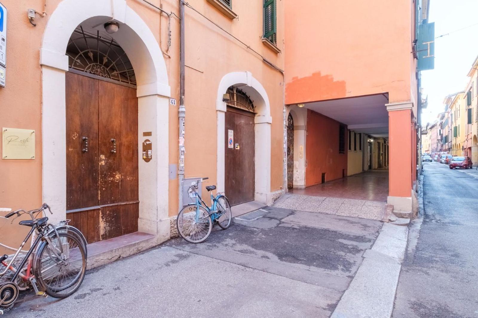 Piazza Maggiore - Il Sentiero Apartment With Private Garden Bologna Buitenkant foto